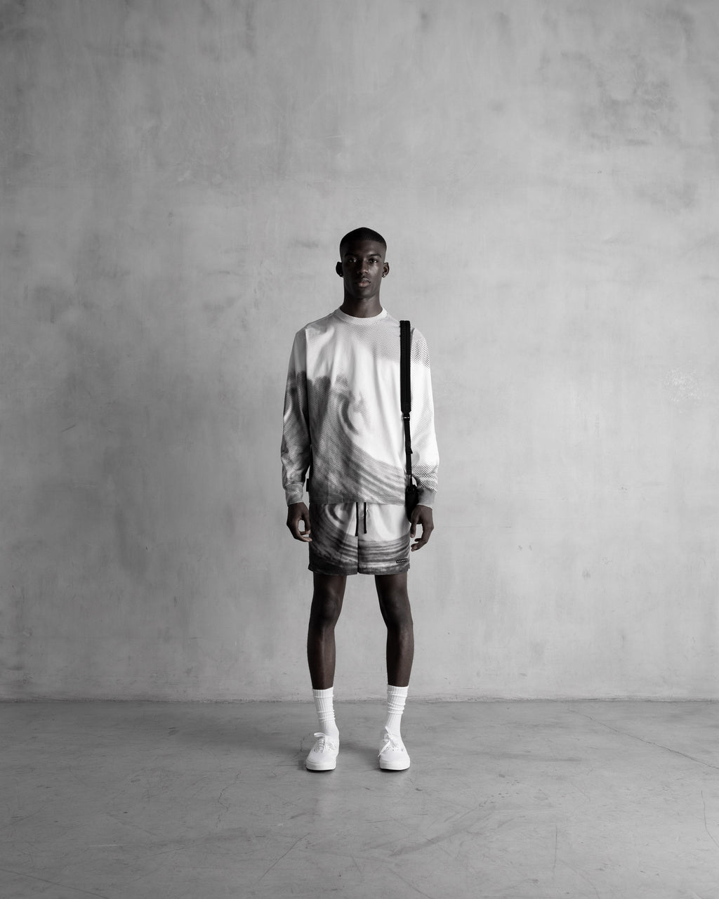 Black Wave LS Relaxed Tee