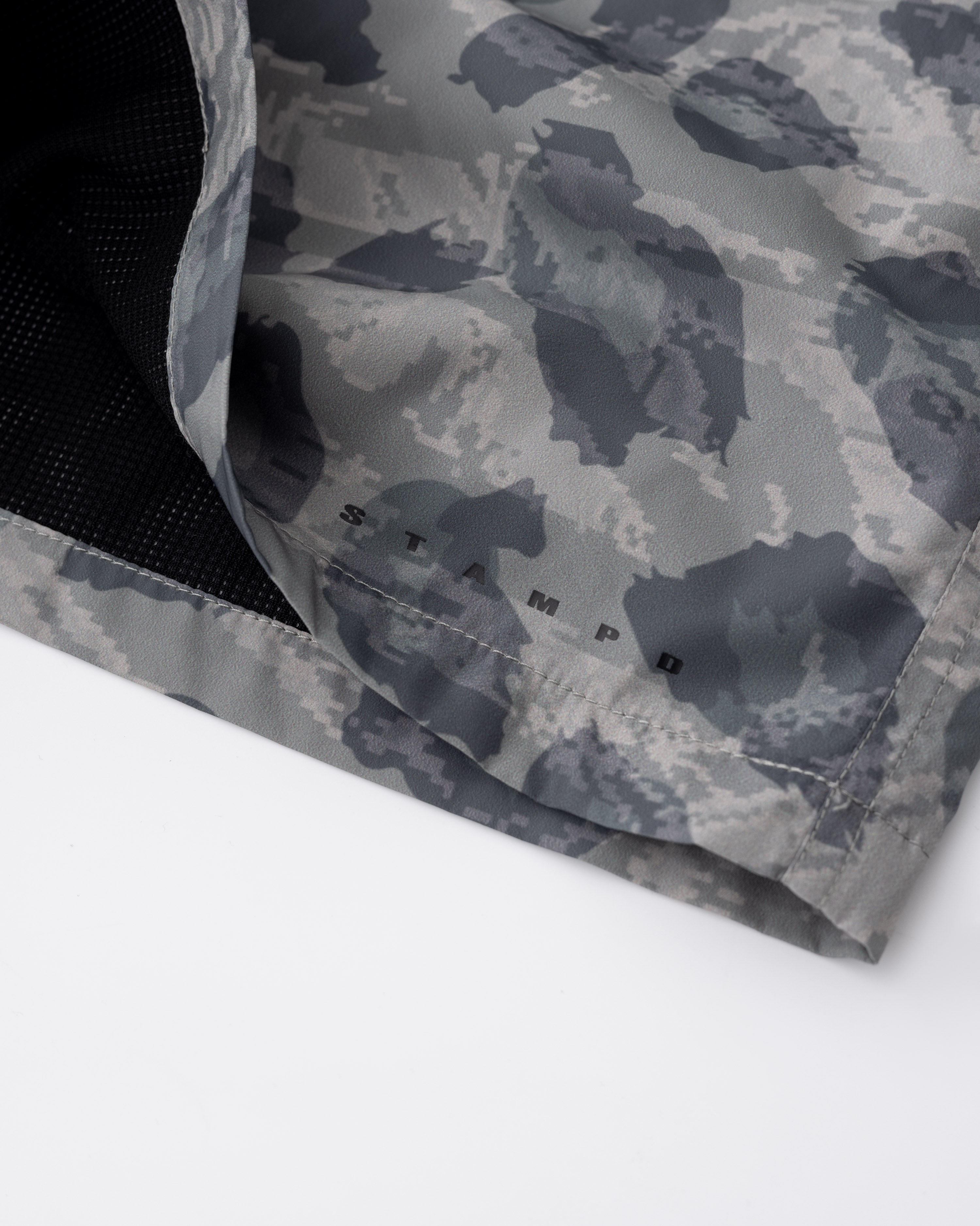 Digital Leopard Trunk