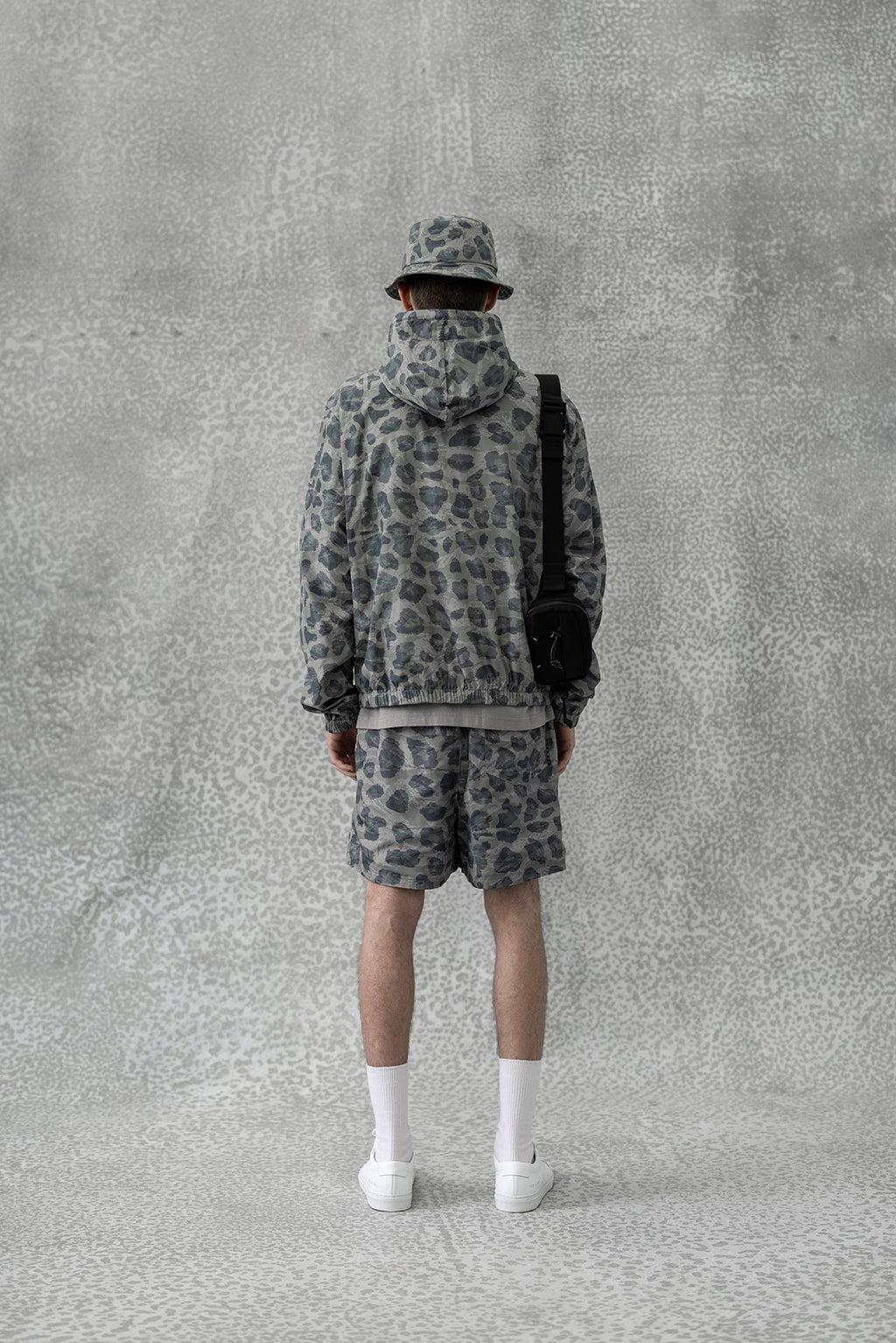 Digital Leopard Trunk